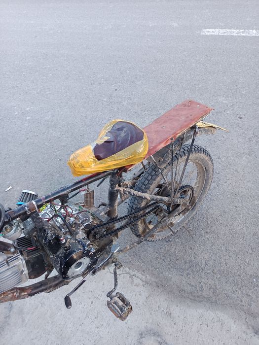 Moto cros 11 cp are 5 luni