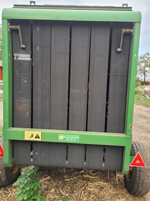 Balotiera John Deere 550