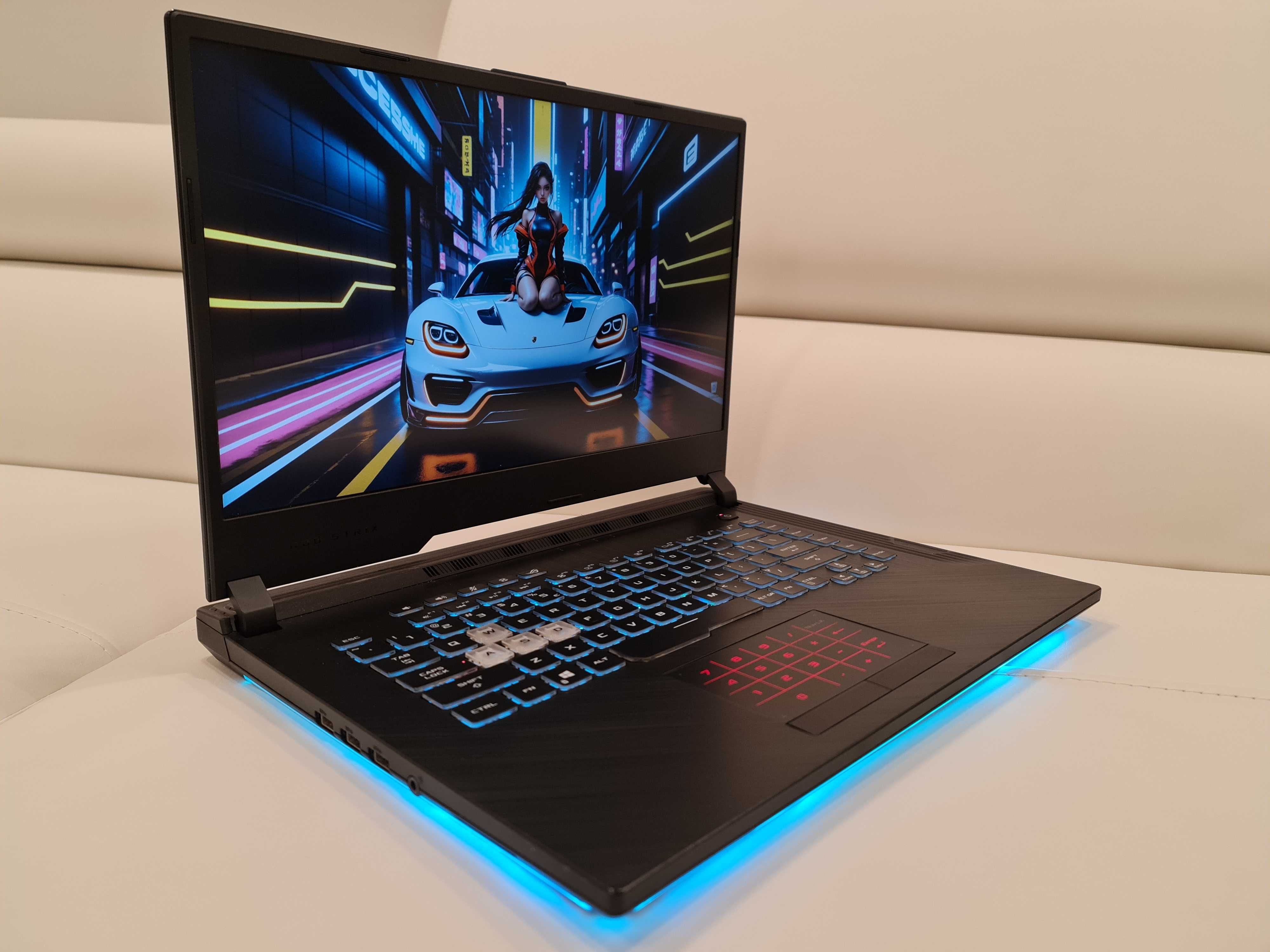 Laptop gaming Asus Rog 17,3", intel core- i7-, video nvidia, 16 gb ram