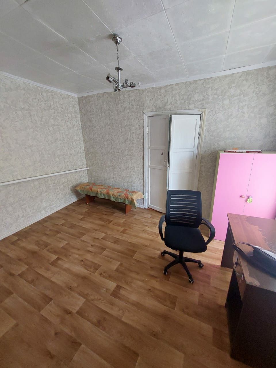 Продам дом , дом на четверых хозяев
