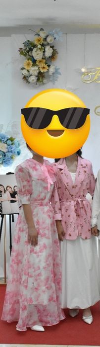 Адеми койлек сатылады 42_44рр, тойга 1рет  гана киилген. 15000тг