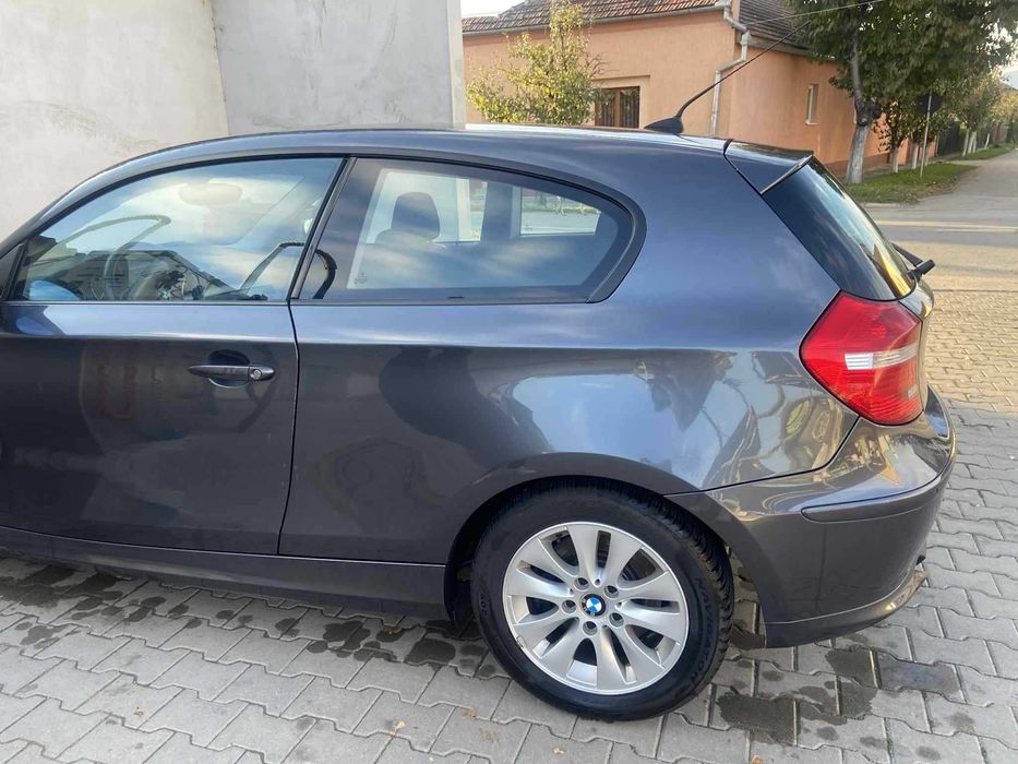 Autoturism bmw seria 1