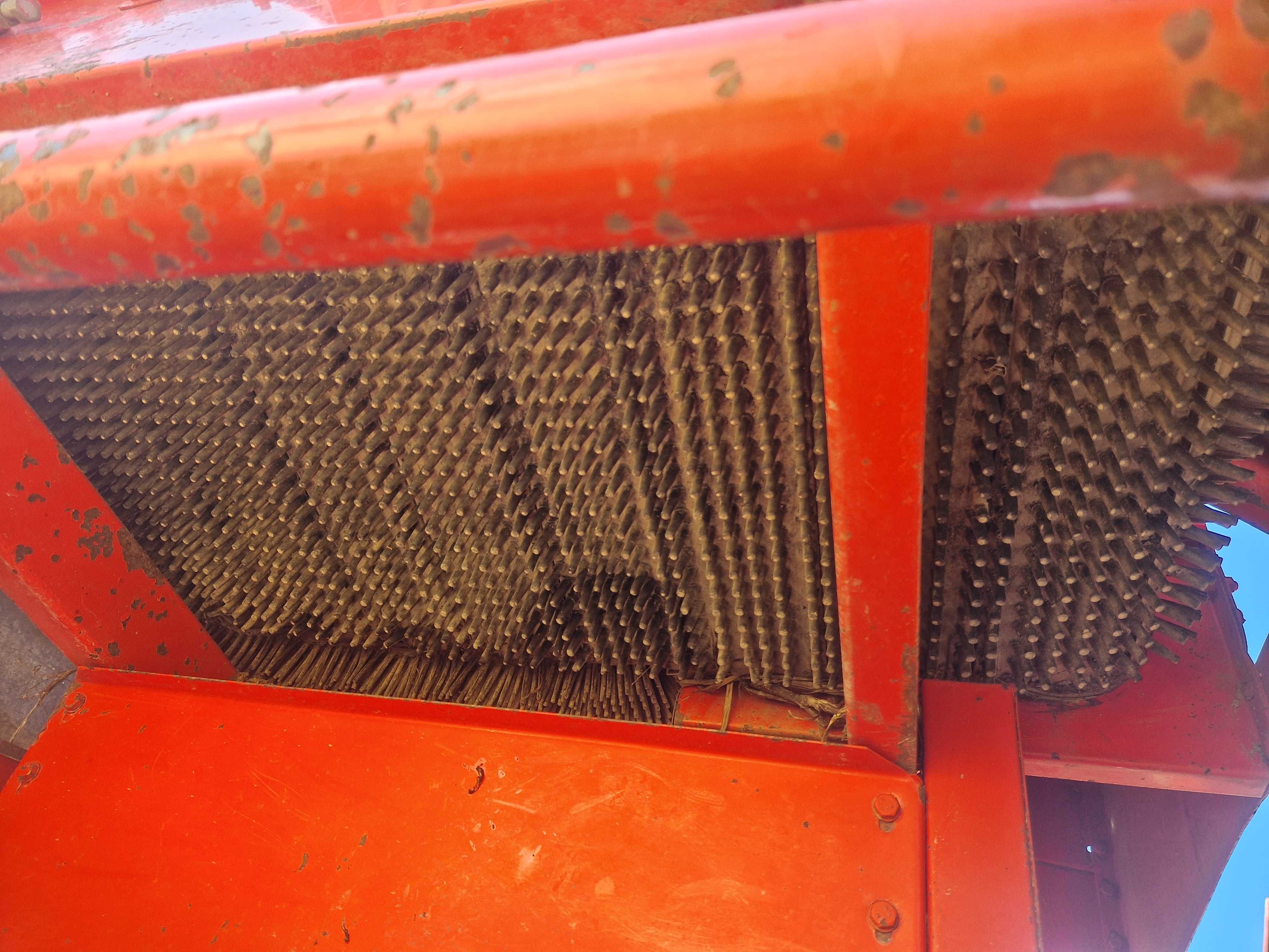 Combina masina de recoltat cartofi Grimme HL 750