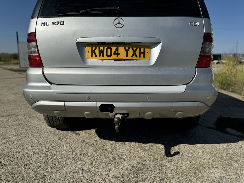 Dezmembrez Mercedes ML270 W163 automat