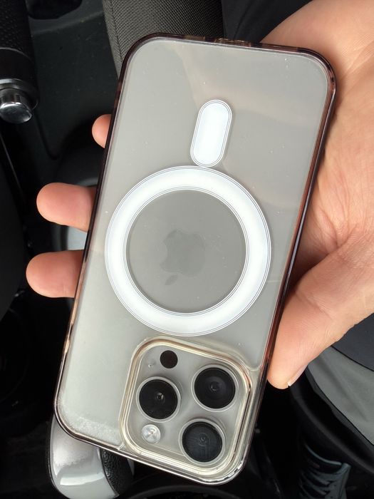 iphone 15 pro ideal