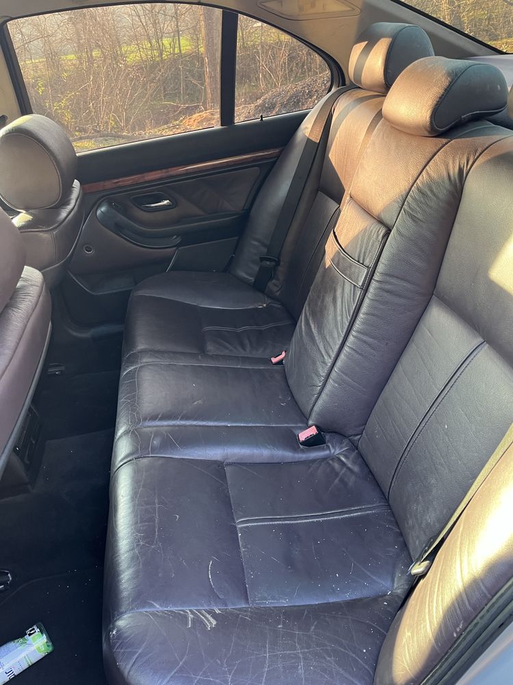 Bmw 520i на части