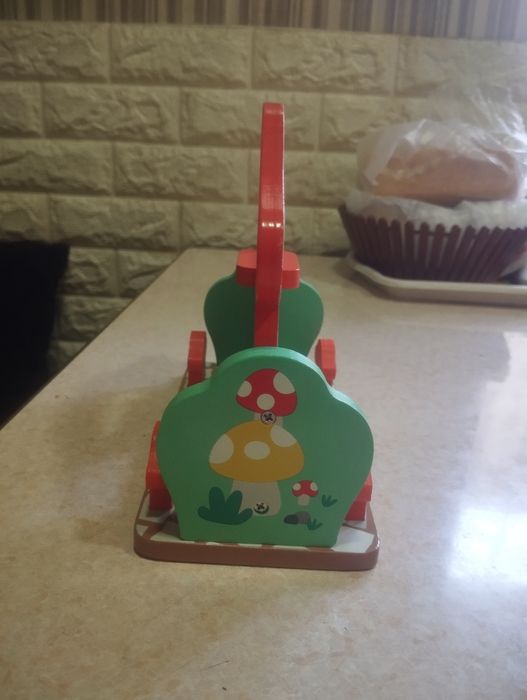 Продаю детскую игрушку.