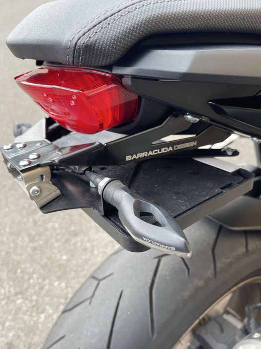 Vand Honda CB650R