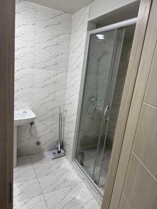 ;СРОЧНО Сотилади Новостройка Zarafshon City  Ул.Бобура, Пирамид 83м2