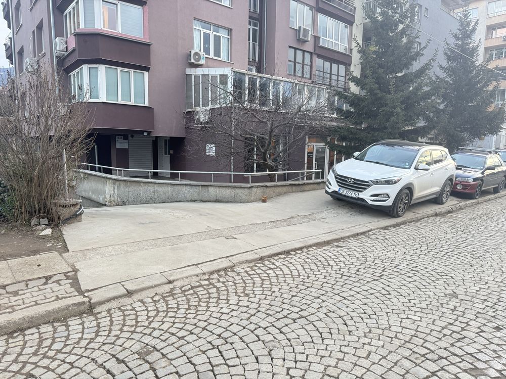 Гараж в кв. Княжево