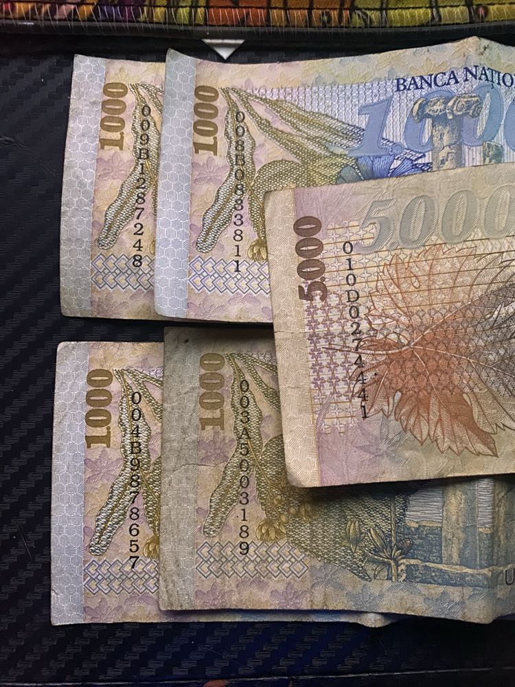 Vând bacnote vechi 1998 astept oferte
