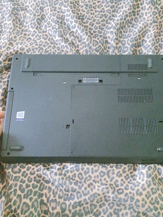 Laptop lenovo thinkpad nou nouț
