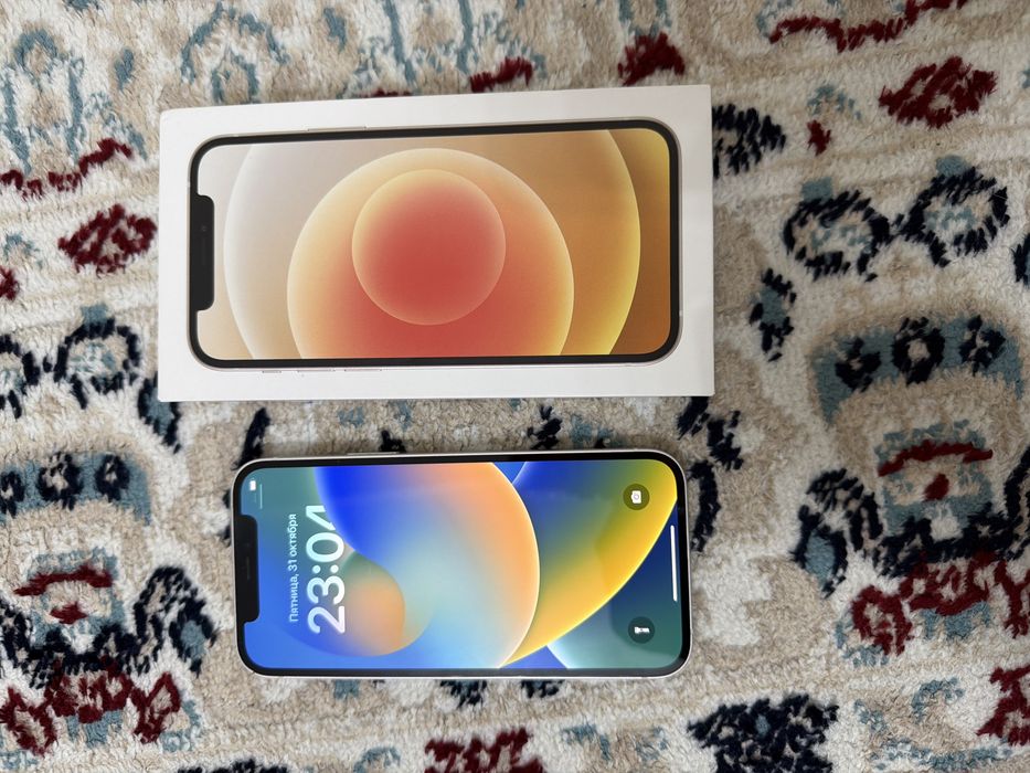 Айфон 12,  128 гб