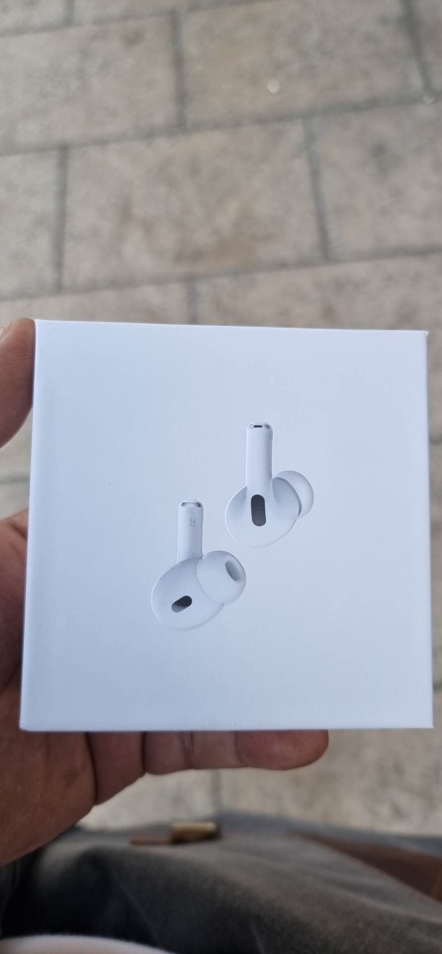 Se vinde AirPods Pro 2nd generation noi