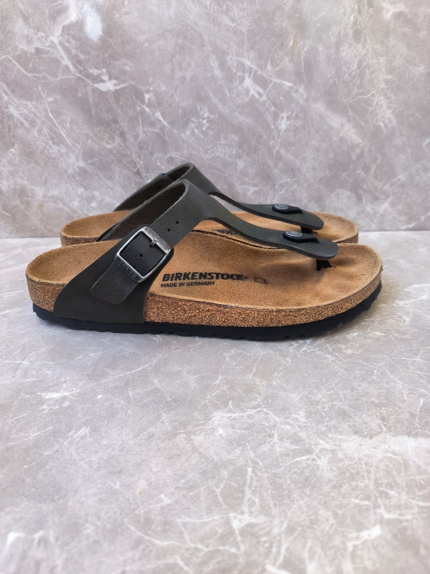 Birkenstock номер 39 джапанки 
Джапанки ArizonaBirkenstock
Джапанки Ar