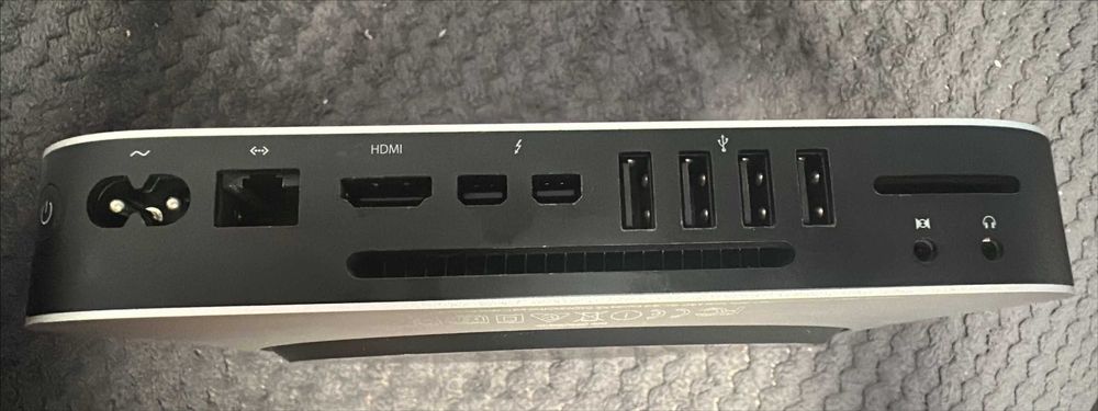 Mac Mini Late 2014 A1347 1,4 GHz Dual-Core Intel i5 4GB RAM 250GB SSD