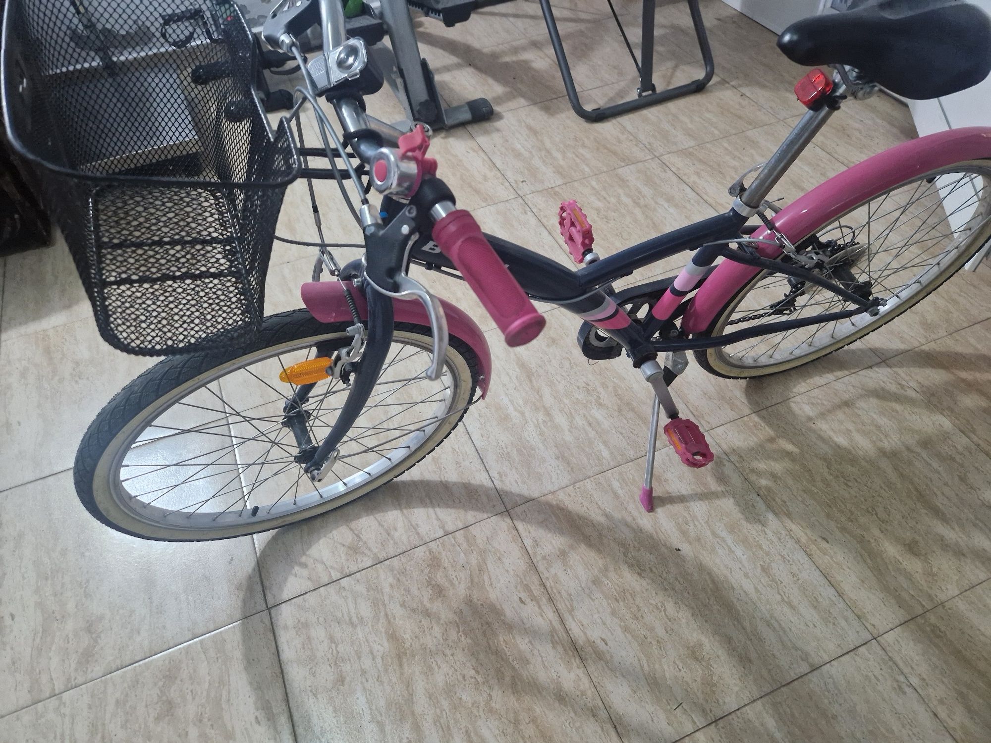 Vand bicicletă model B'Twin Original 500, 24inch.