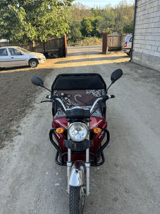 Triciclu electric de vanzare
