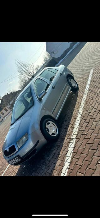 Skoda Fabia. 1.4 benzina