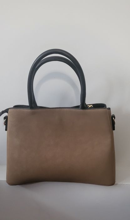 НОВА! Дамска чанта