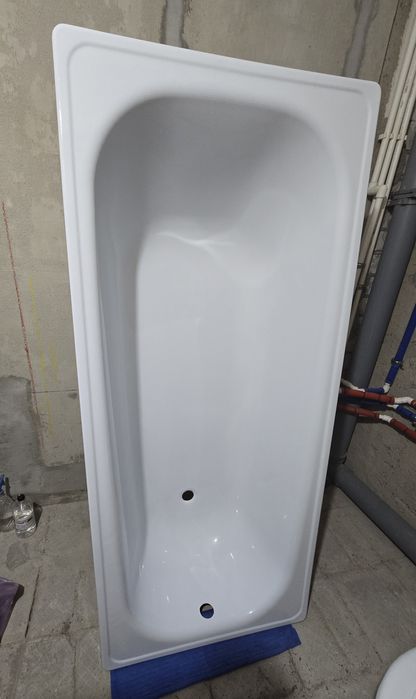 Продам стальную ванну