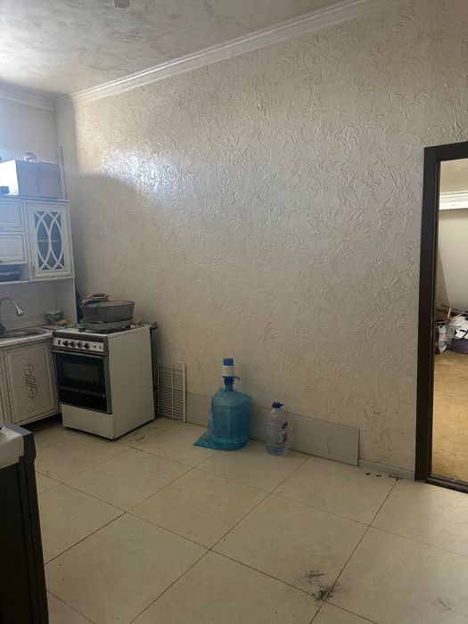 Ibn Sino 2 bitonkada Novostroyka 3/4/4 lifti bõladi