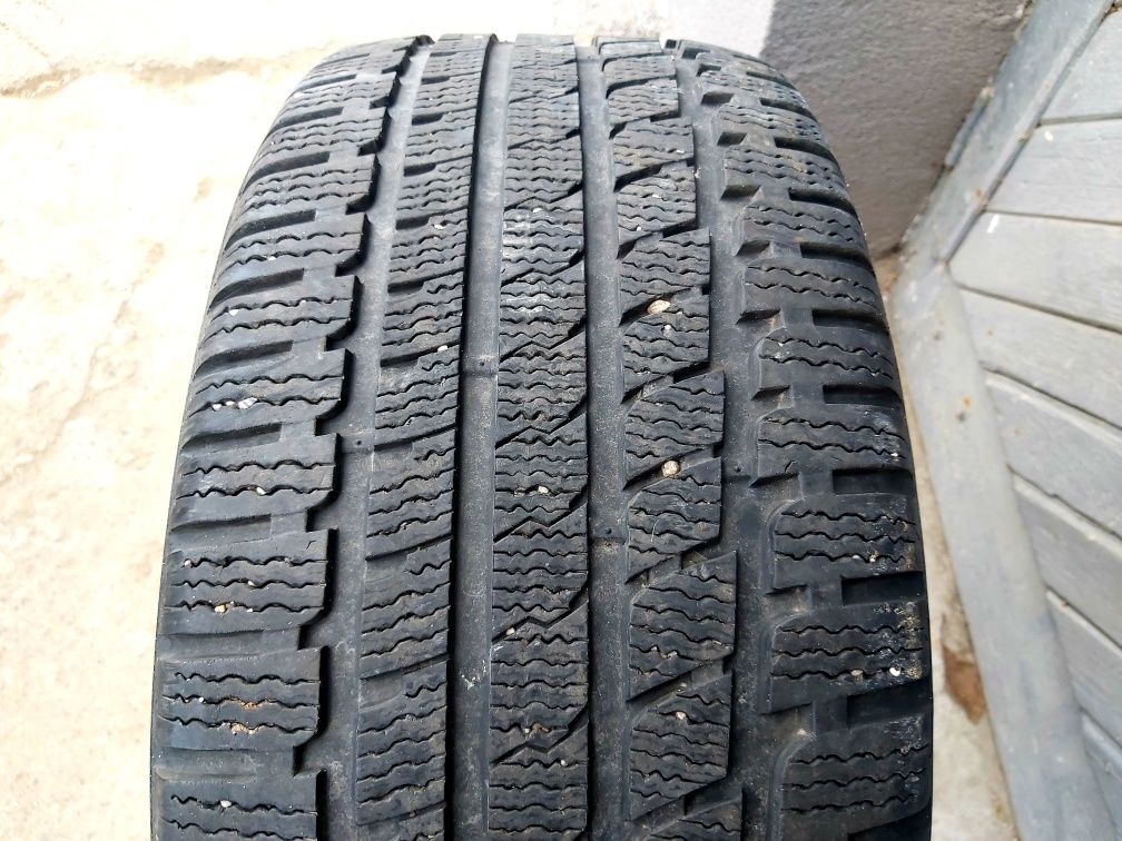 245 50 18 Kumho 1 брой