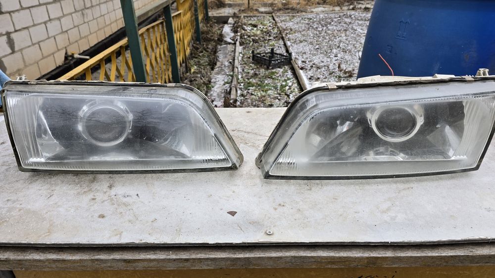 Продам фары на Maxima a32