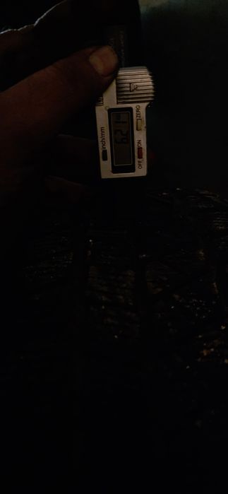 Гуми 2бр 185/55/15 - 1бр  - 39лв