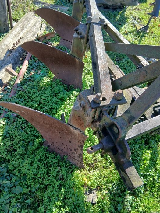 De vânzare plug pp3 pe sină