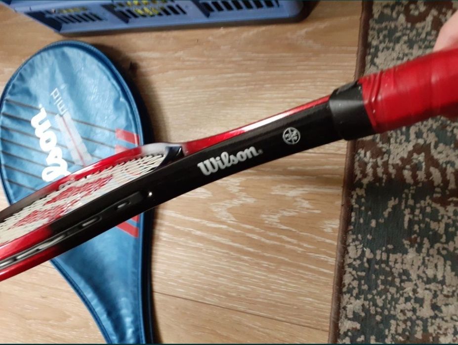 Racheta noua tenis Wilson apt mid Originala