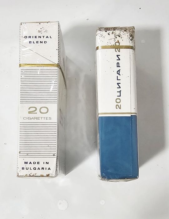 Срочно продаю антикварные