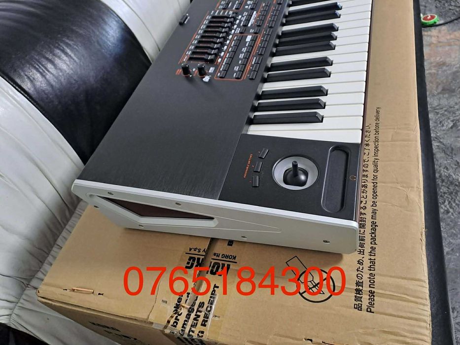 Korg Pa4X 76 International