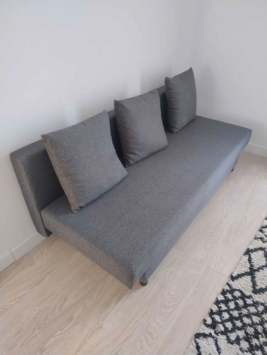 Canapea extensibila Ikea nouă