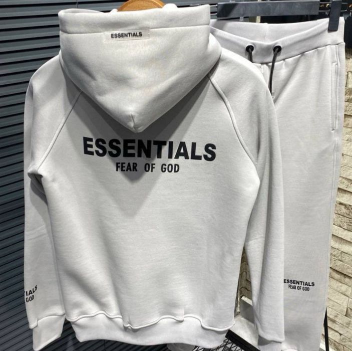 Мъжки Екип Essentials 3XL.