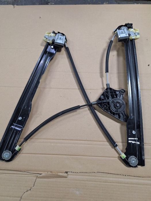 Macara Geam stanga fata VOLKSWAGEN CADDY IV Estate SAB, SAJ 2015 - >2.