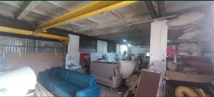 Сдам в аренду  цех , под склад , коммерческое помещение,  180кв м,