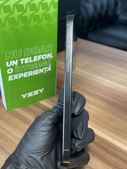 iPhone 16 Pro Max / 256 GB / Sănătate baterie 100% / Ca nou