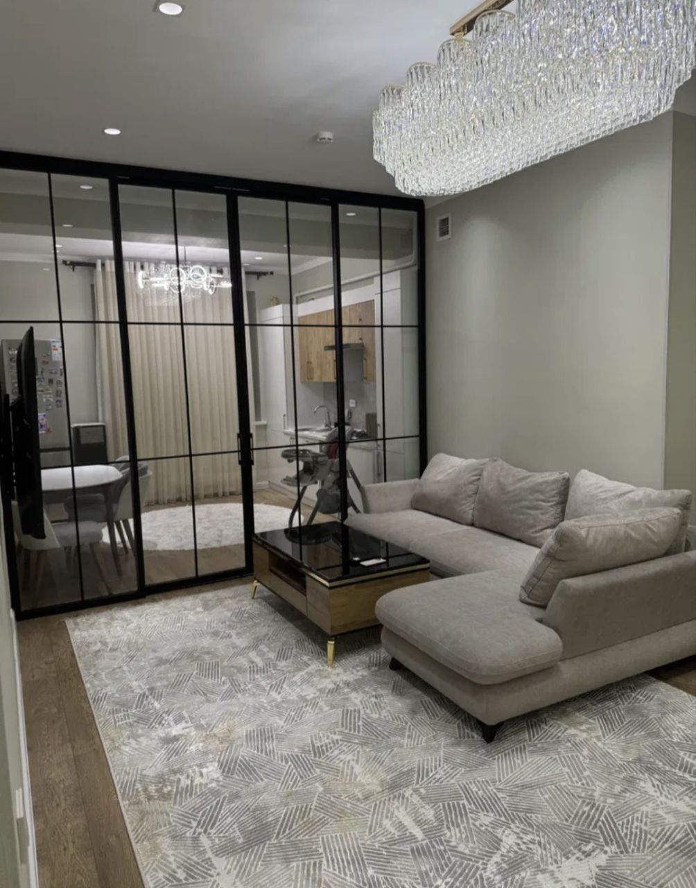 Kvartira продается 2/2/8 на ЖК Greenwich