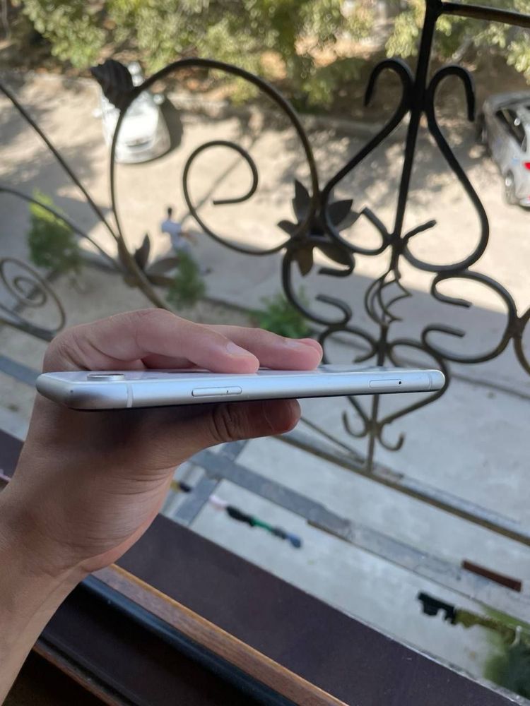 Iphone Xr XR ideal srochna 78 radnoy