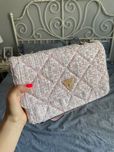 Чанта Guess Cessily Tweed Pink