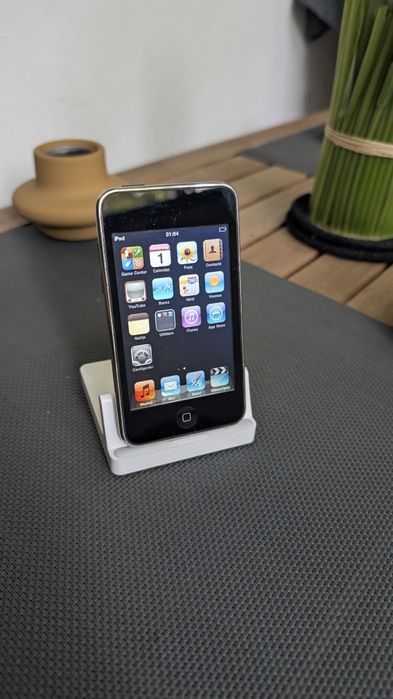 iPod Apple prima generație +Dock original 8 și 32 gb