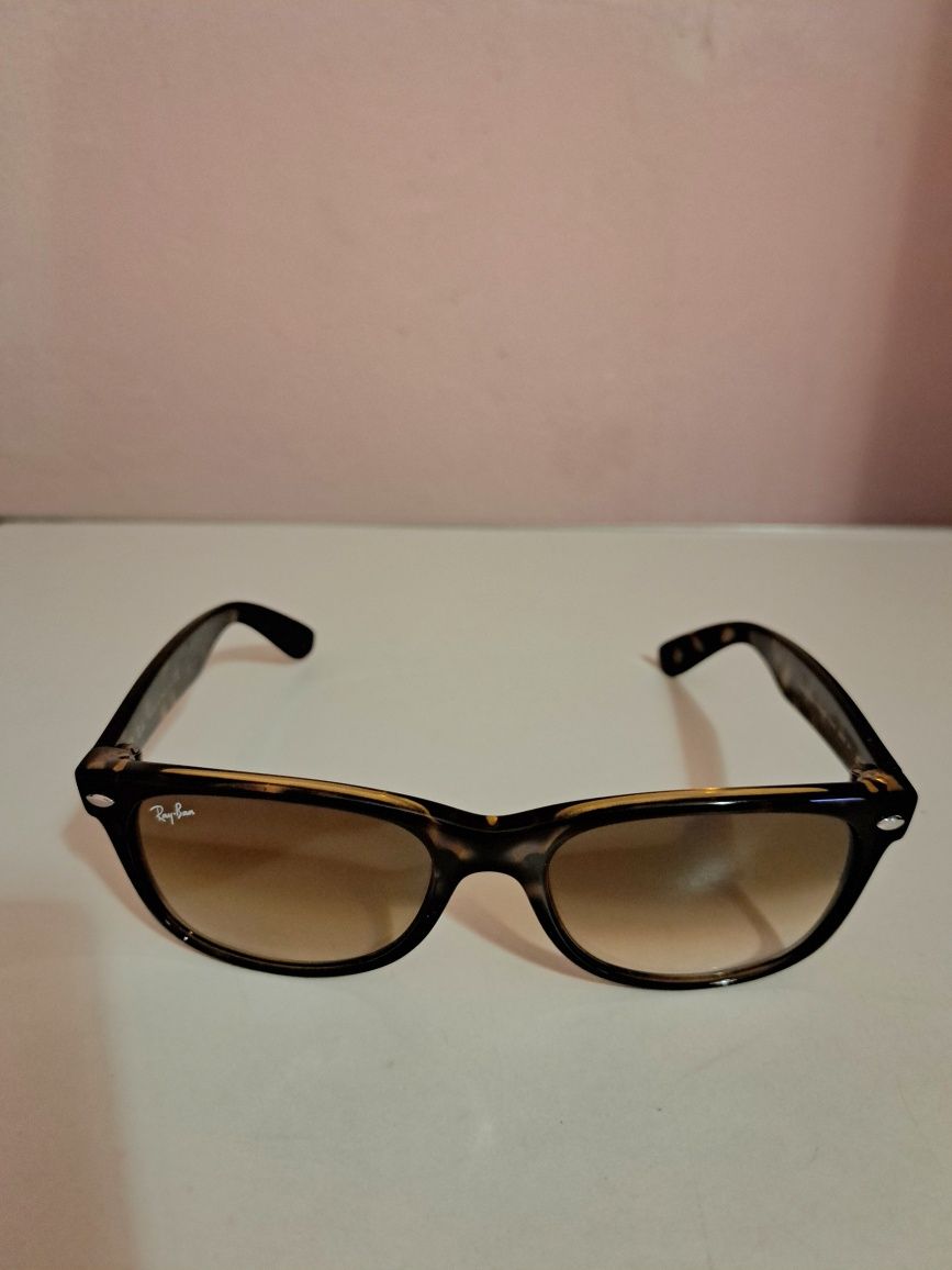 Слънчеви очила Ray-Ban New Wayfarer Classic RB2132 710/51