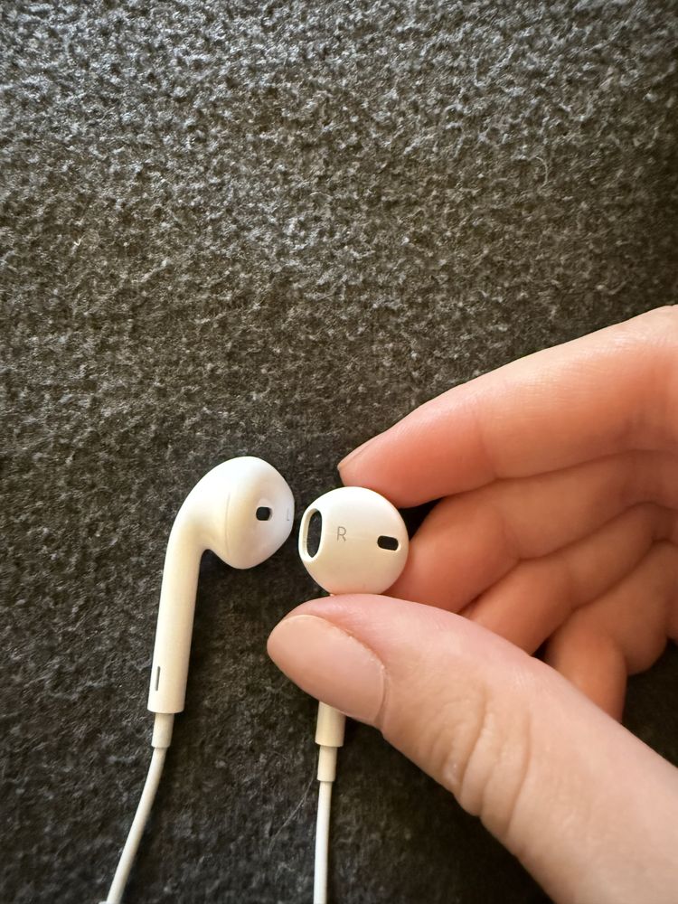 Apple Ear pods USB-C