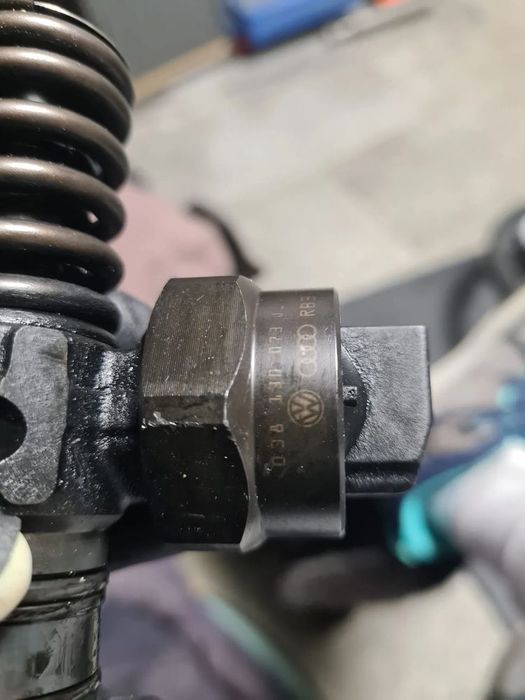 Injector,Injectoare Vw passat b5,5 Golf4,Bora,Skoda motor 1,9 tdi