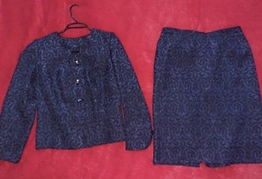 Женский костюм нарядный