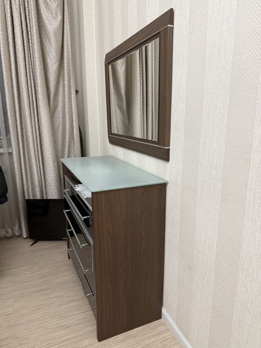 Продам спальную мебель