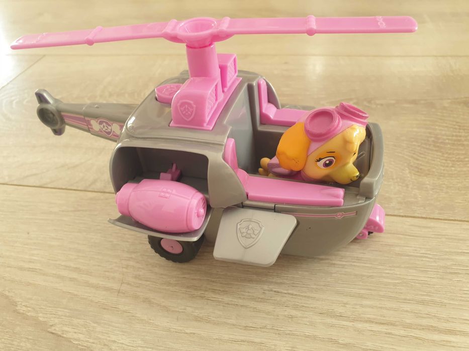 PAW PATROL         .