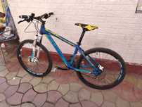Cube analog 26 inch