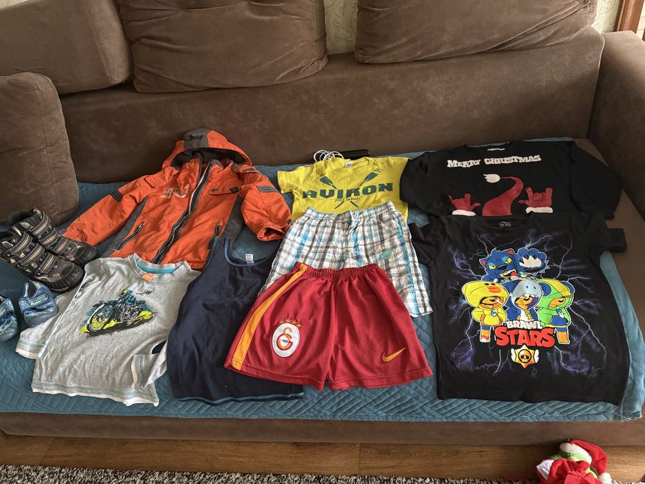 продам фирменный вещи для мальчика 6-8 лет